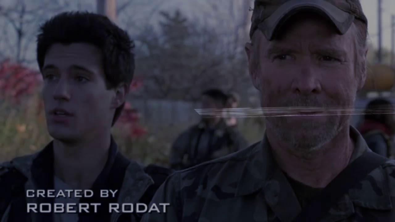 Will Patton - Captain Weaver
