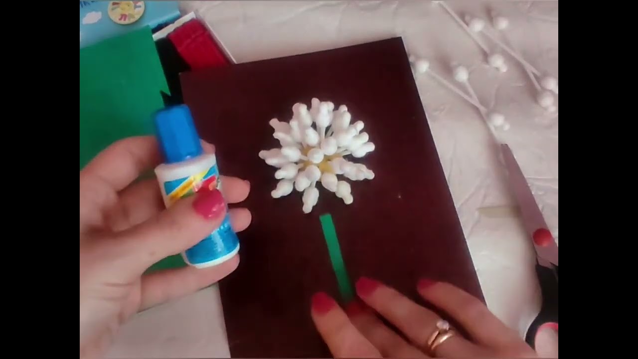 Квітка кульбабка з пластиліну та ватних  паличок
