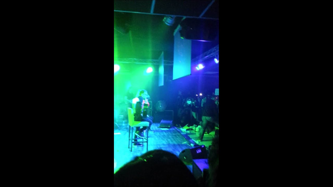 Lali Esposito show Pomezia-Roma (Italia 15/12/14) parte 2