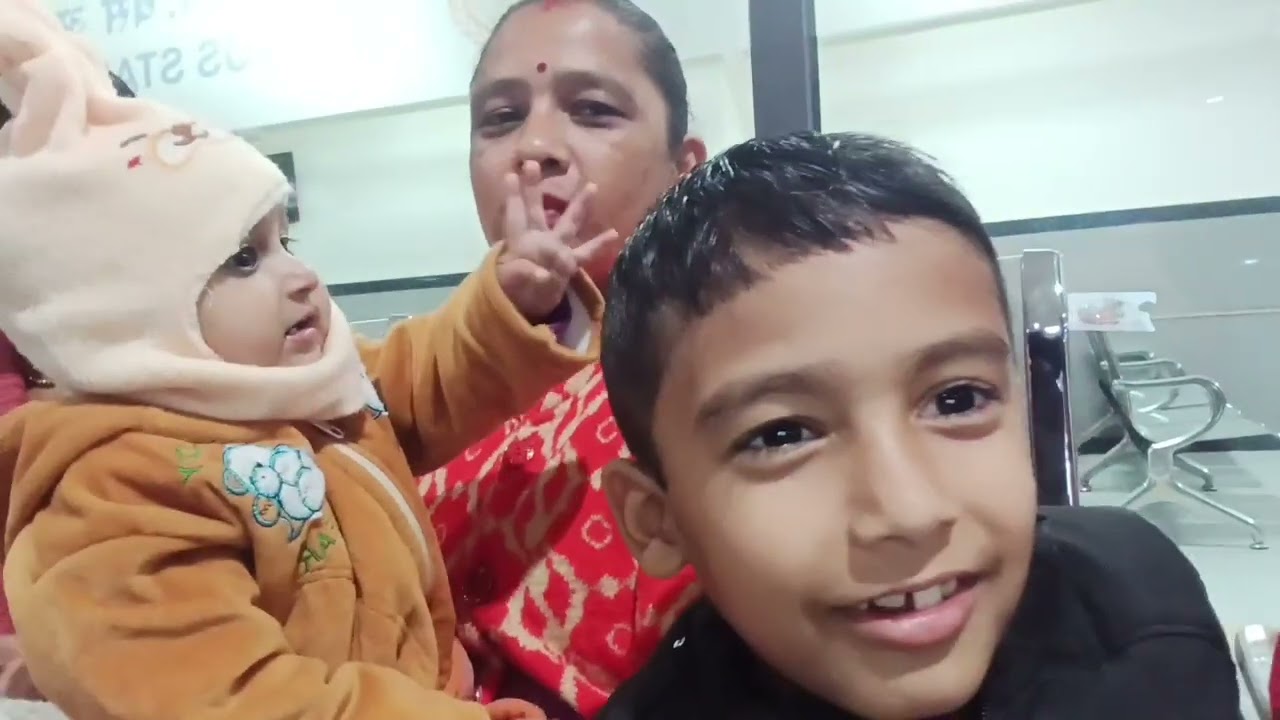 #youtube #daliyvlog #chitrarawatvlog   aaj nikal gye gaav ko 💜🤗