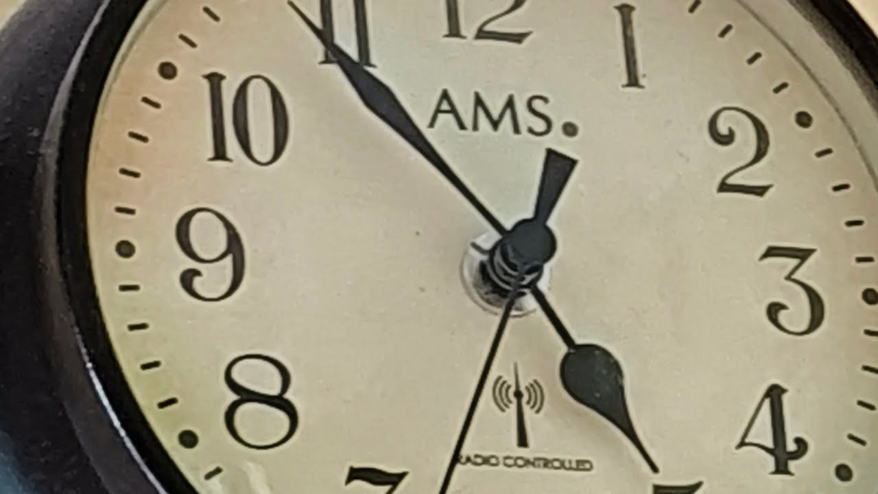 🕚JENSEITS DER UHREN: wie Philosophen die Zeit verstehen