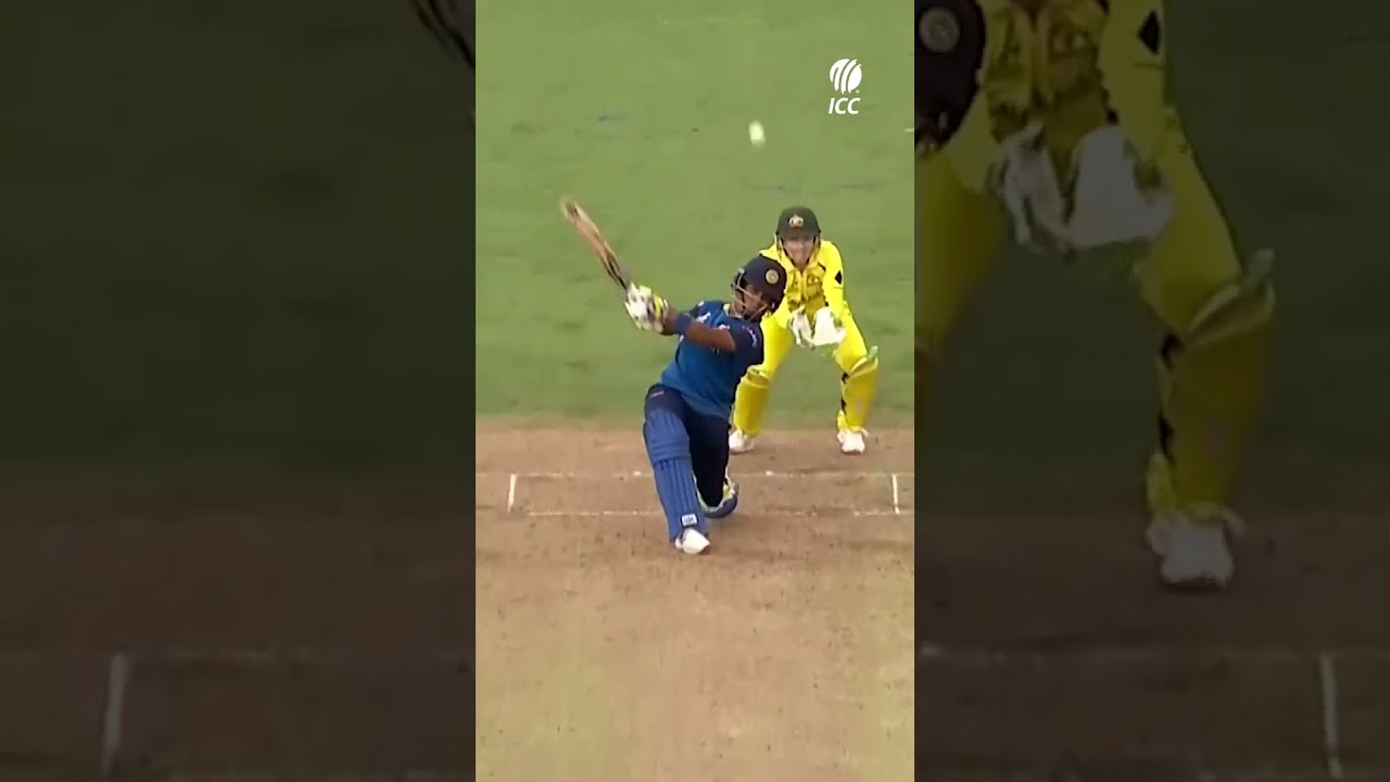 Straight Chamari Athapaththu sixes 6️⃣ #YTShorts #CricketShorts