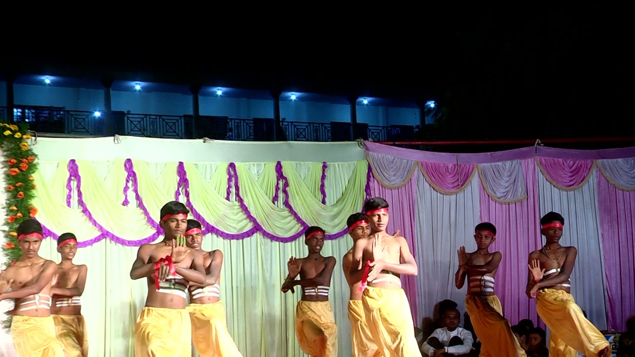 Hatavadi (Aata Hudugatavo) Performing By our School Students