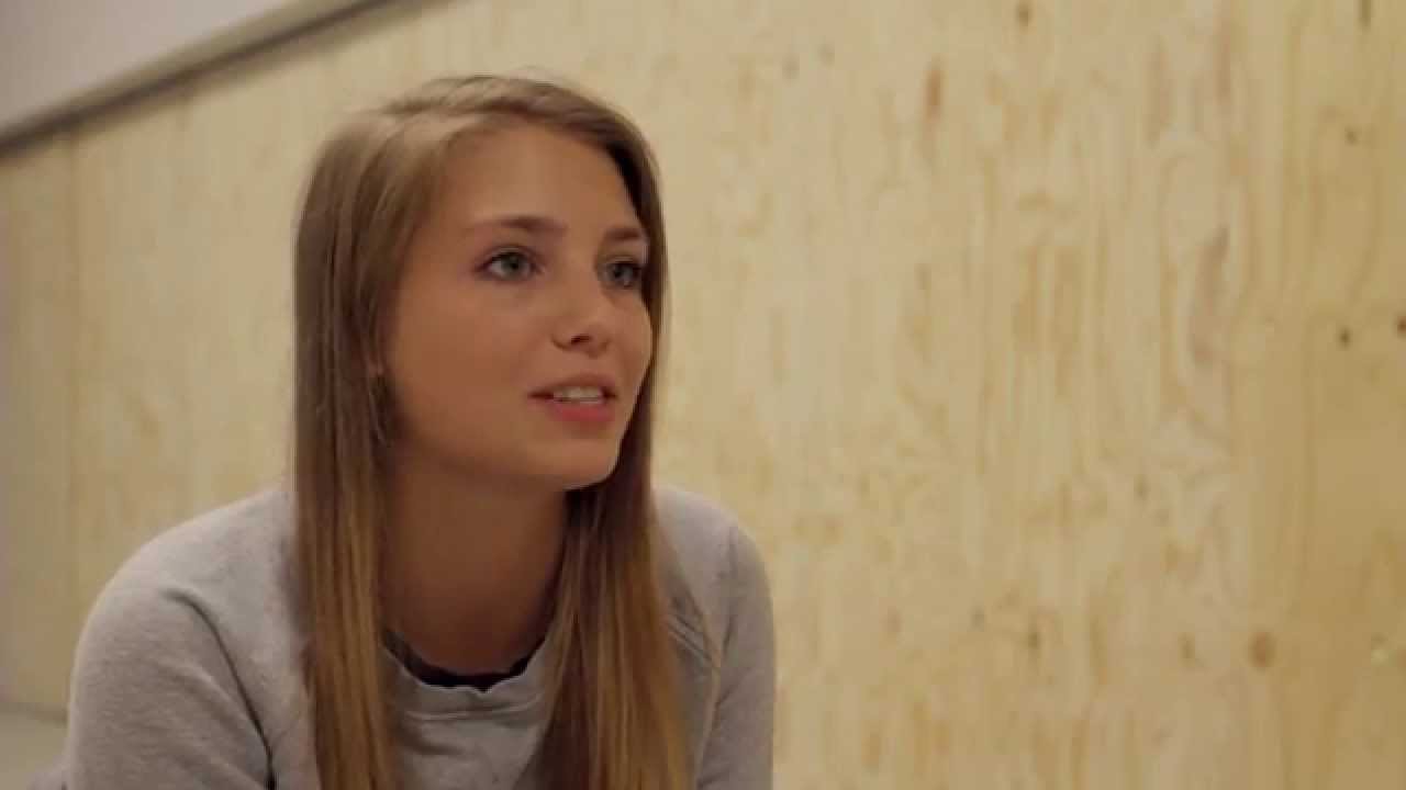 Trois Mille TV Episode 1/5 | Julie Van Gelder
