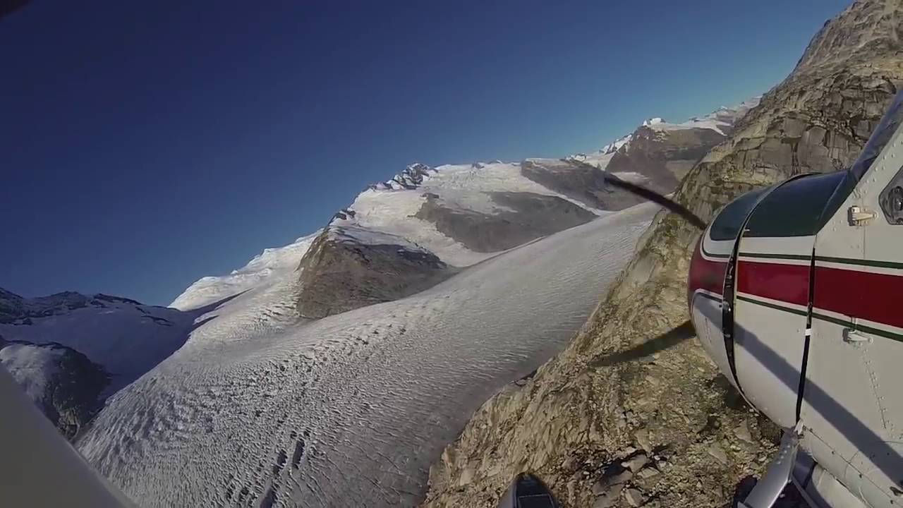 DeHavilland Beaver Glacier Landing