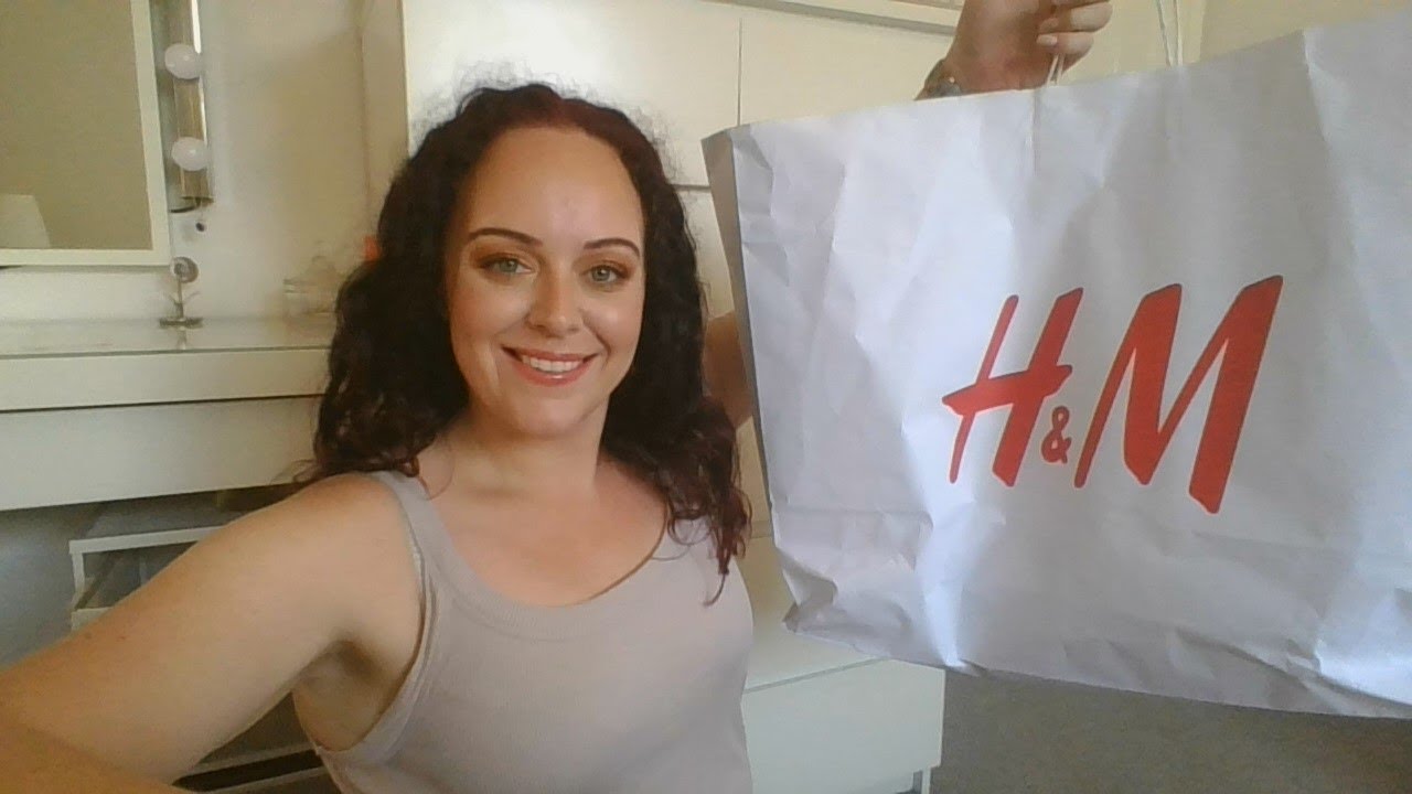 2020 Autumn & Winter Clothing Haul & Try On  - Levis, H&M, M&S, River Island & Primark