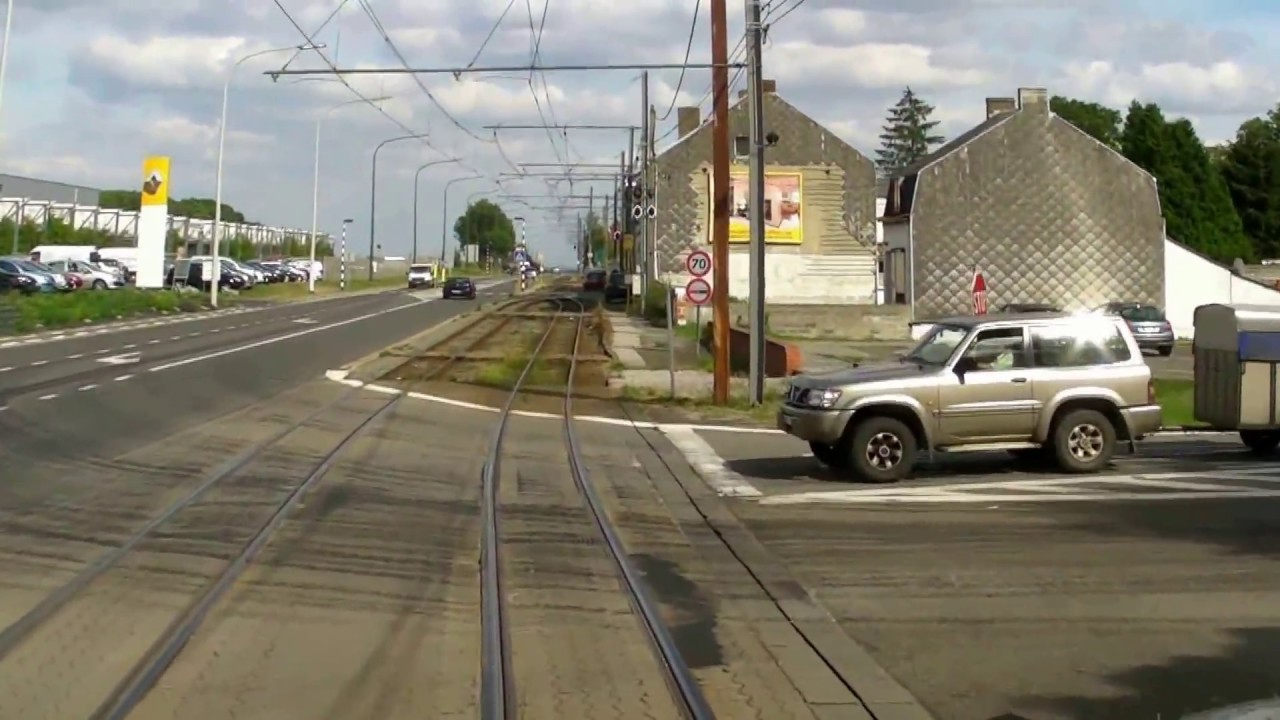 Ligne M1 du métro léger de Charleroi (Belgium)