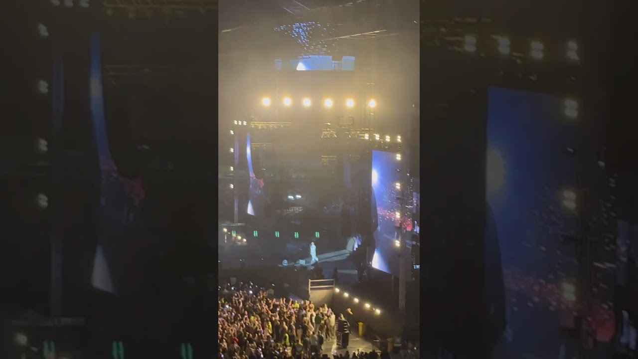CONCERTO FRANCO RICCARDI..DELIRO AL MARADONA…