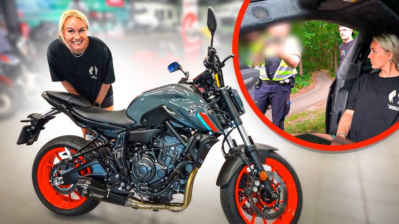 MYRON HAALT HAAR MOTOR OP & STAANDE GEHOUDEN DOOR POLITIE...  #2866