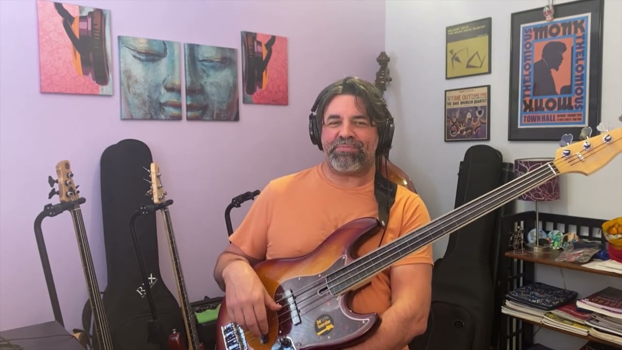 Sire Marcus Miller V7 Fretless Bass