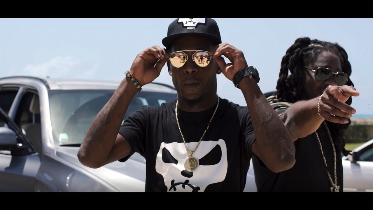 FOXY MYLLER Ft. JmaX - Baladé