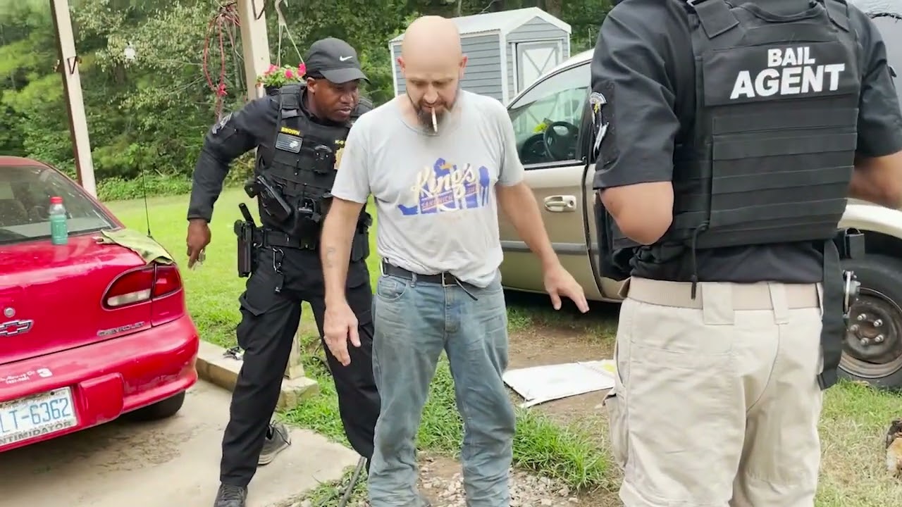 Agents Arrest the Slowest Moving Fugitive in History! 😭