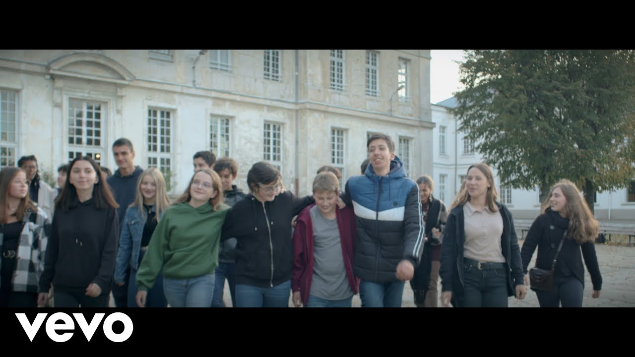 Tryo - Chant de bataille (Clip Officiel)