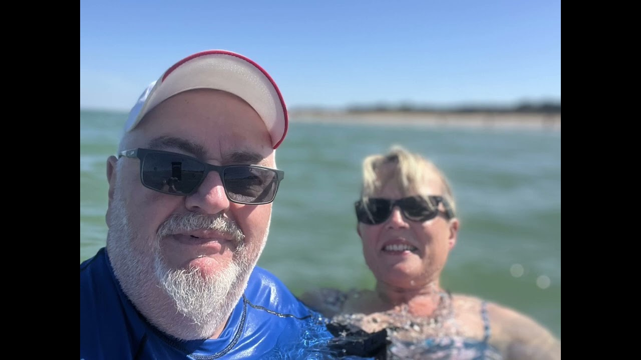 Cycling with Joy, Phillipa and Steve on Ile de Re