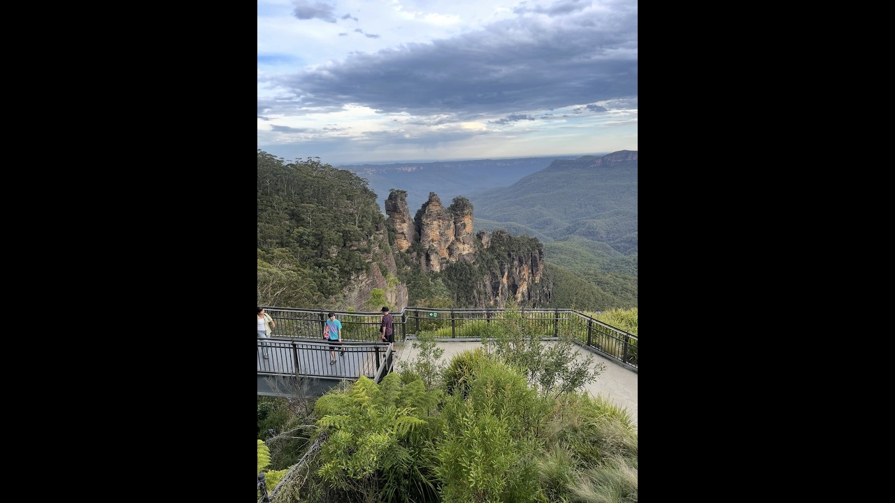 Train To KATOOMBA## ট্রেন এ করে থ্রী সিস্টার্স দেখে এলাম ## Sydney, Australia.