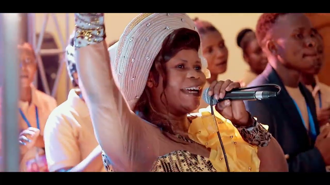 Amka CONCERT LIVE by Clarice bulangalire 