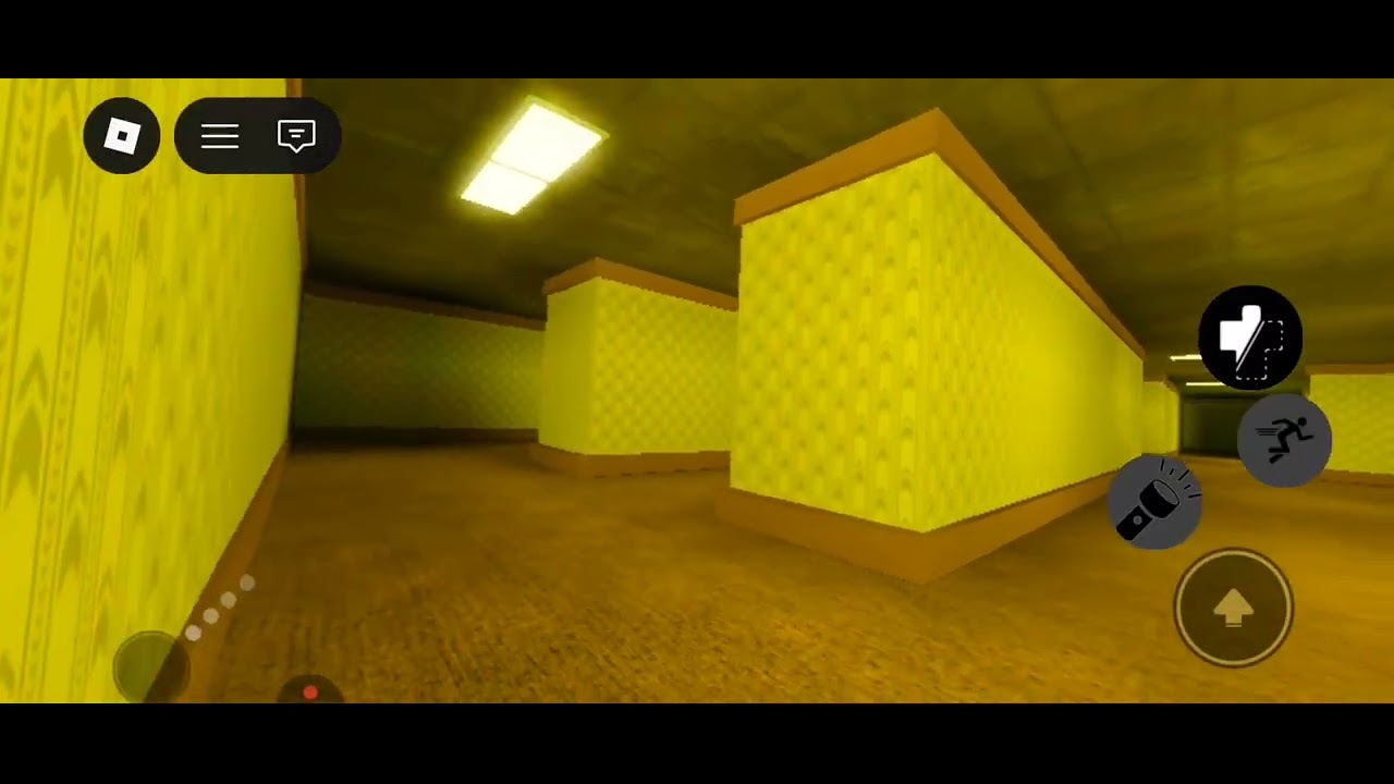 ЛУЧШИЙ BACKROOMS B ROBLOX !!! или этот ваш это страшно 2/Roblox другое место #1 