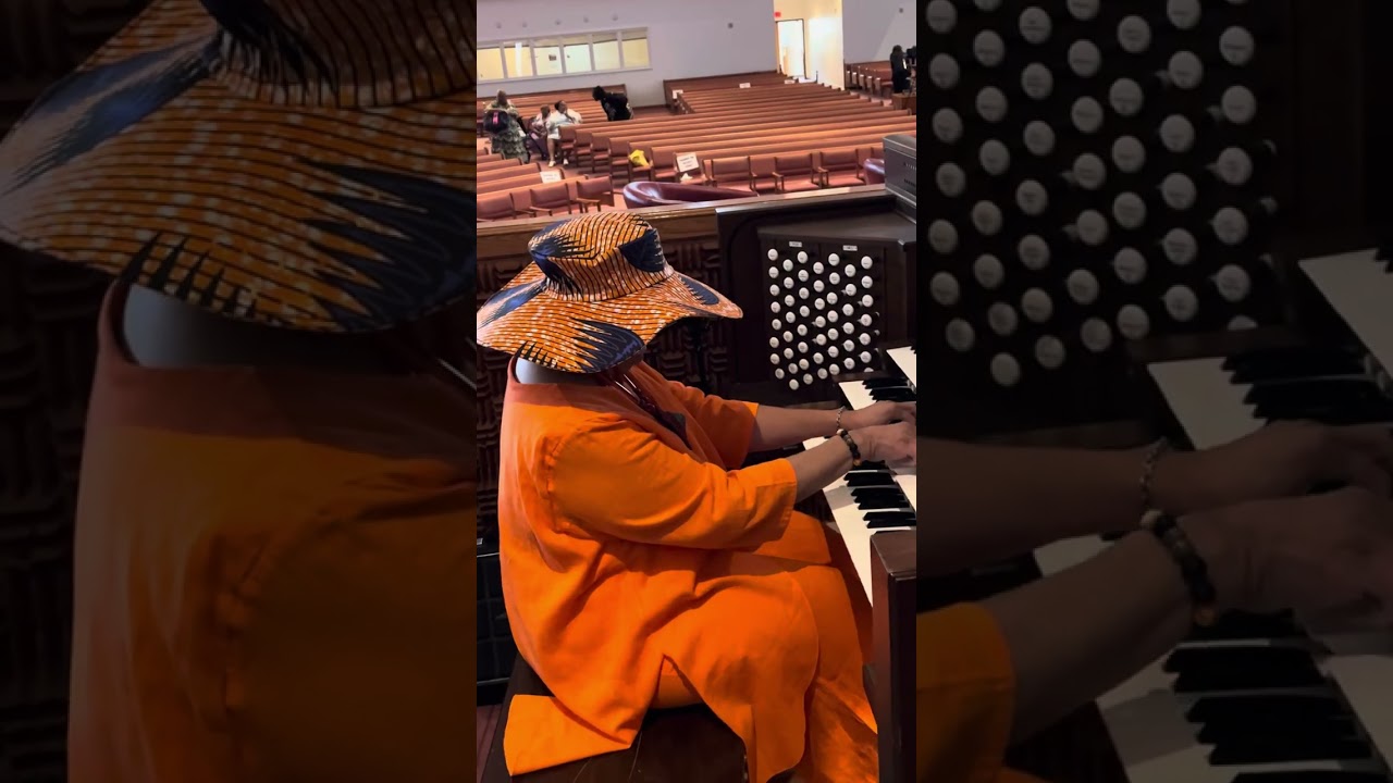 Evelyn Simpson Curenton plays a medley of great hymns