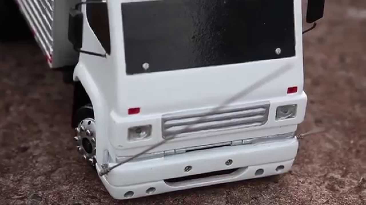 Miniaturas de caminhões