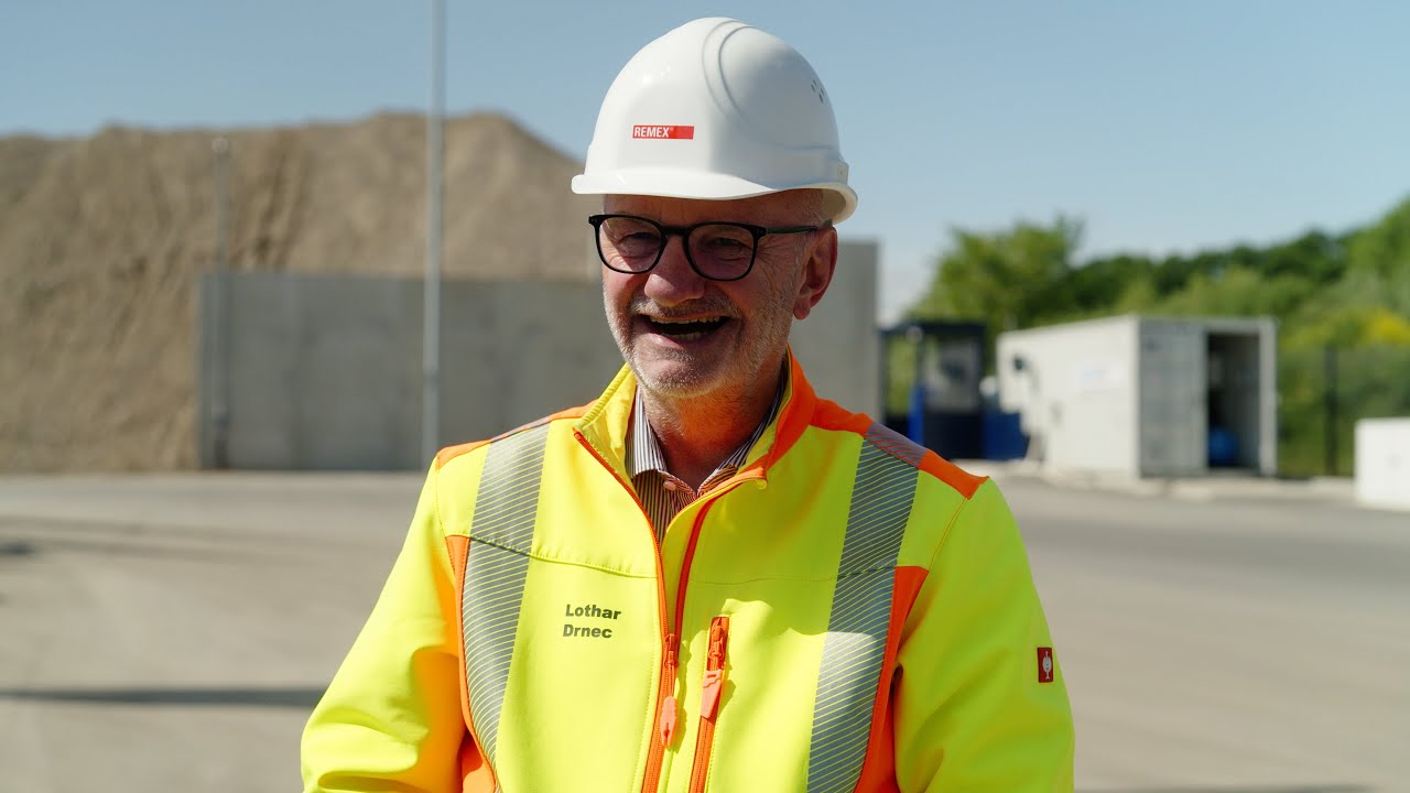Stützwände für sichere Lagerung bei Recyclingunternehmen Remex | Bosch Beton
