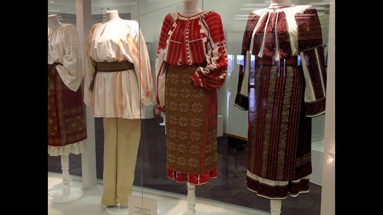 Cel mai frumos port popular...e cel romanesc