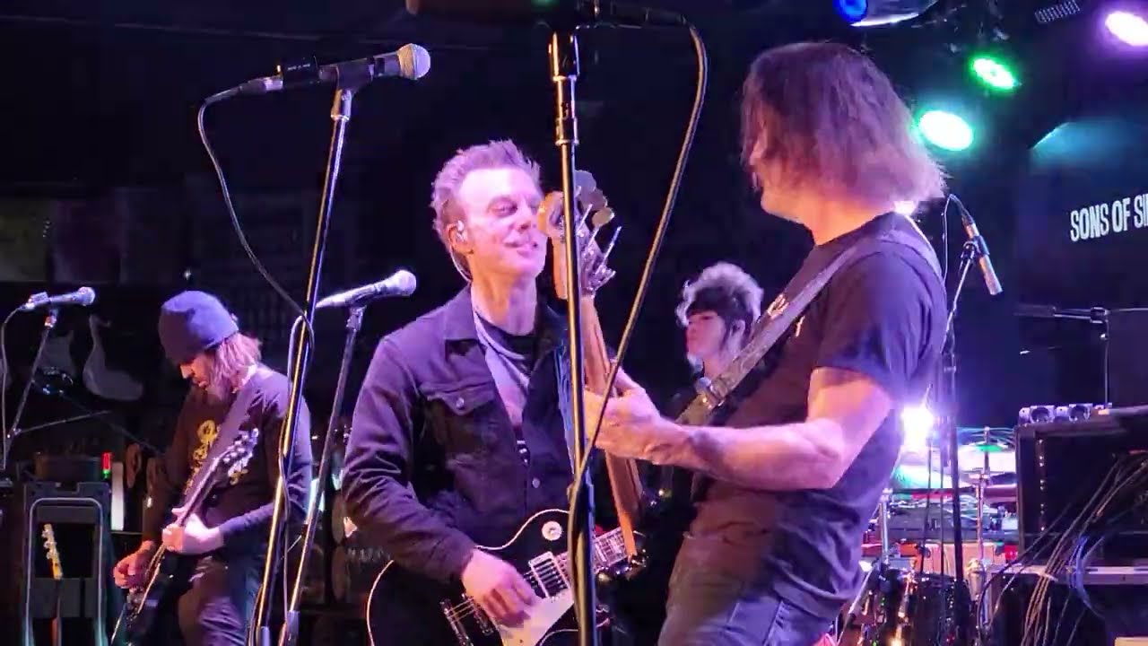 SONS OF SILVER - Giving it Back - Live Stone Pony
