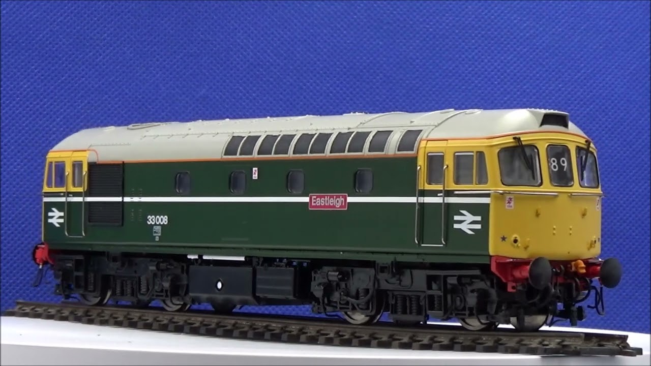Class 33 Diesel unboxing and track test