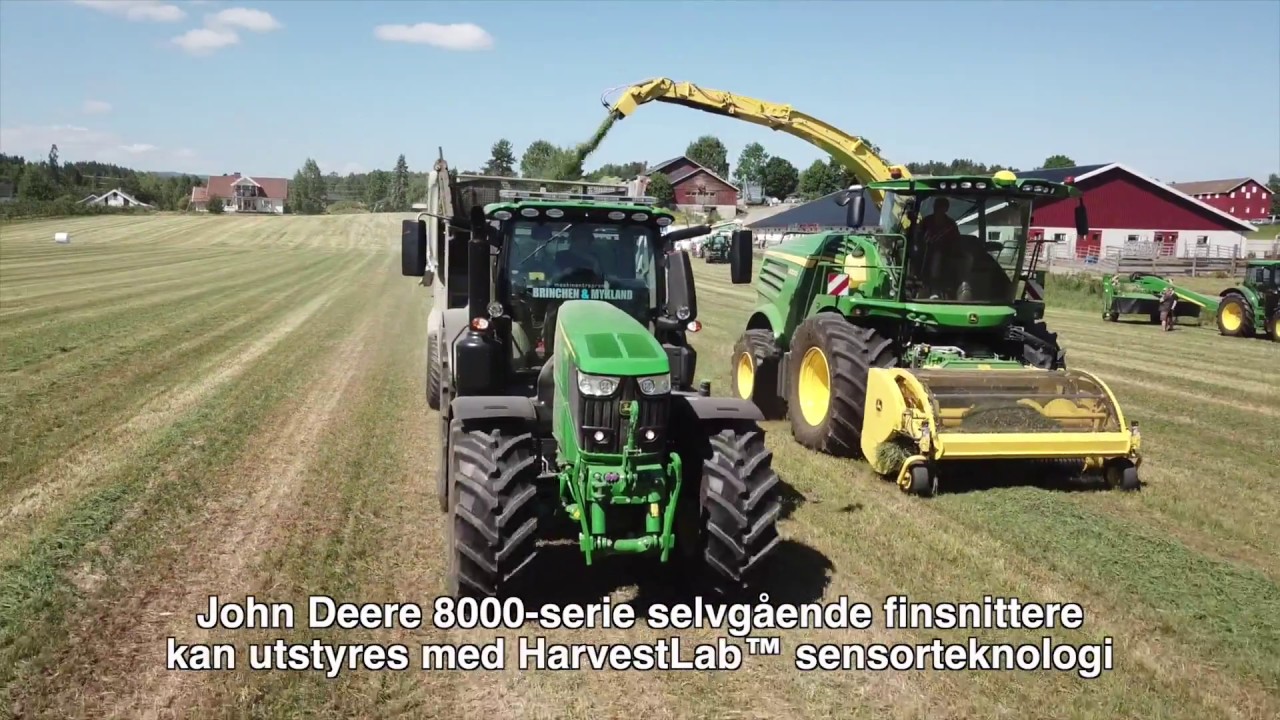 John Deere 8200i selvg&aring;ende snitter