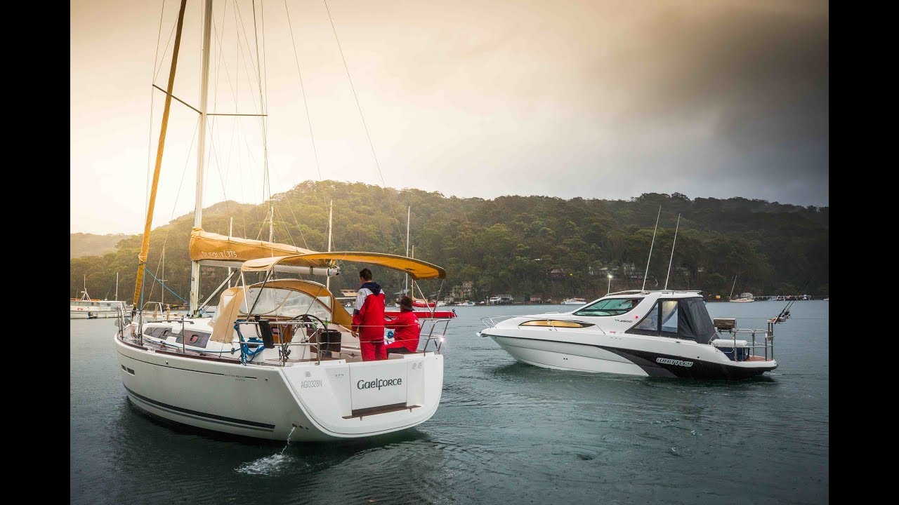 Sailboat vs Stinkboat