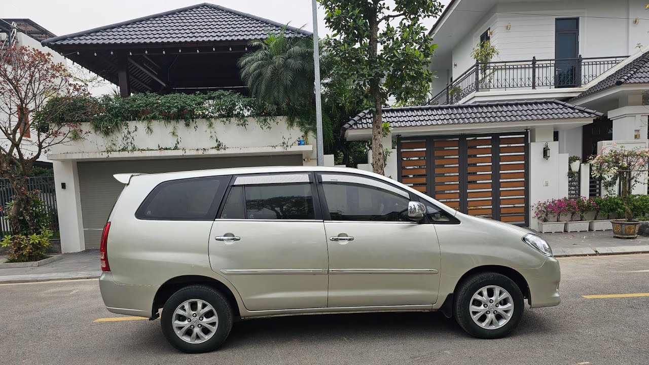 🦄Toyota inova G máy zin màu sịn ko khoan đục xe đẹp giá yêu ae iu xe 8 chỗ lh ☎️0913660299
