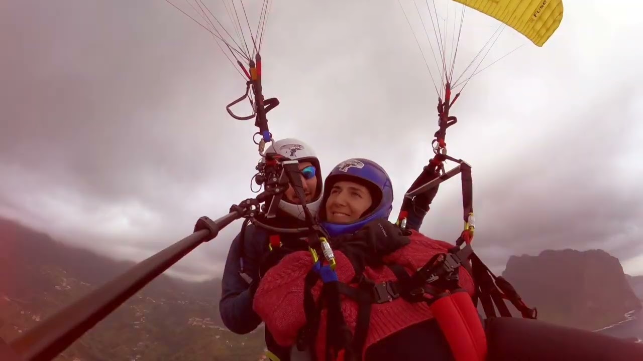 Sara flying at Porto da Cruz