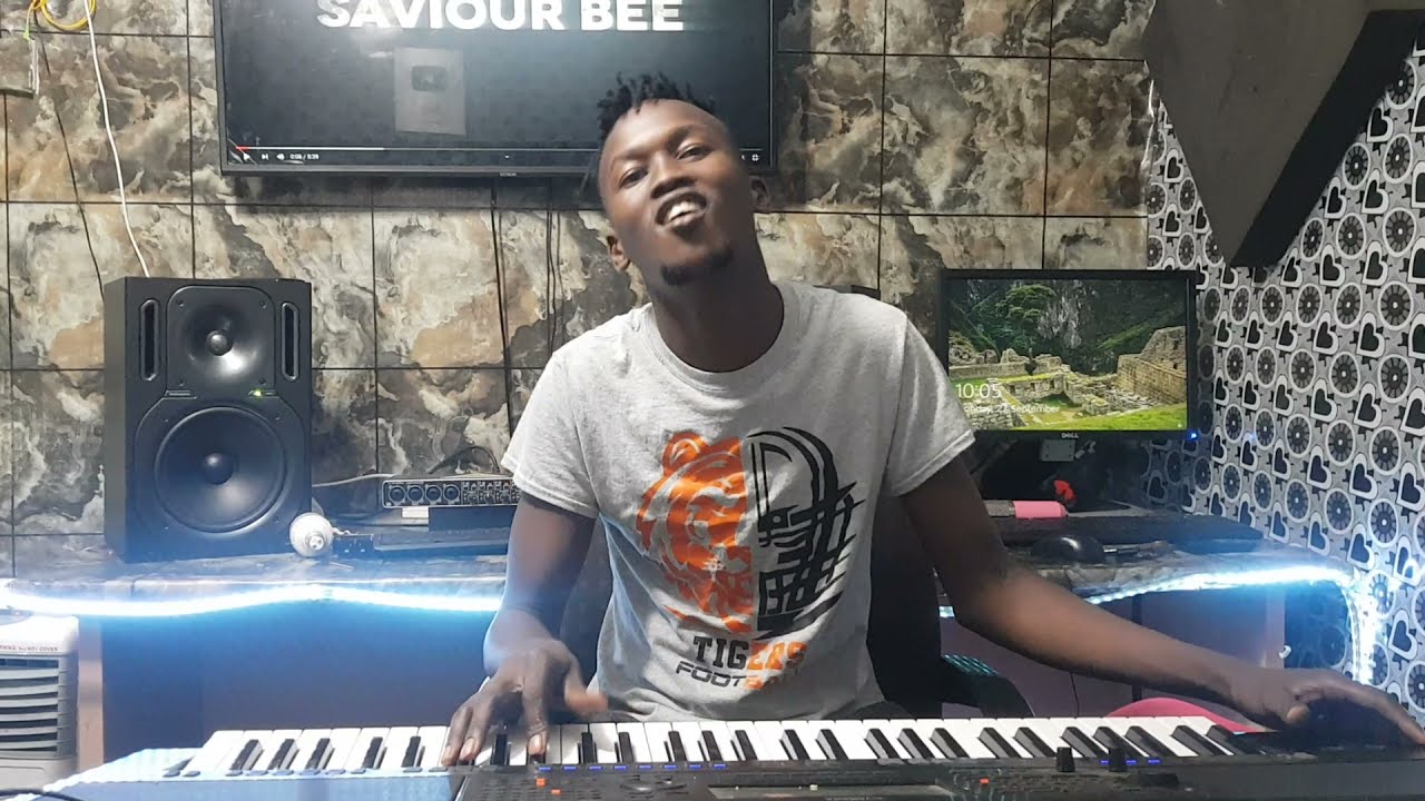 luo melody  here and see how saviour Bee  plays  luo gospel  with  keyboard
