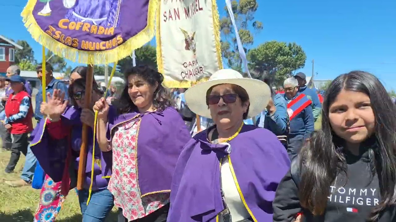 PROCESION DE BANDERAS NAZARENO CAGUACH 2025