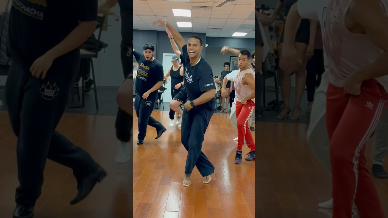 La salsa cubana y sus ricos pasos libres por Jorge e Indira #dance #afrocuban #dancer #salsadancing