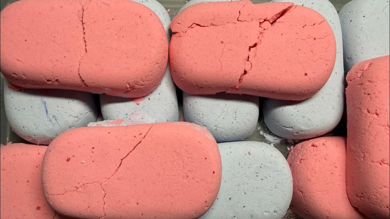 Pink and Blue #bakingsodaasmr #bars #sleepaid #powderplay #texture #asmr #soft #crunchy #sensoryplay