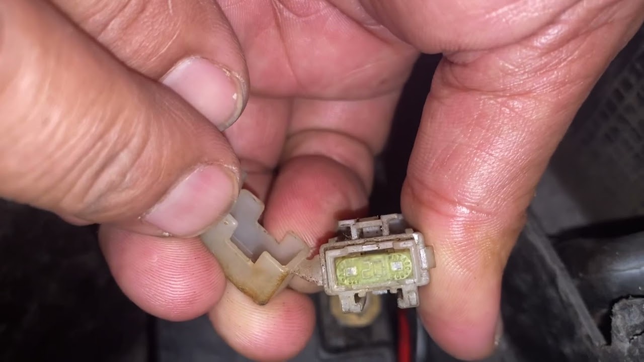 pag nag signal light sumasabay yung parklight at headlight paano maiiwasan Ang pagkasunog ng wiring