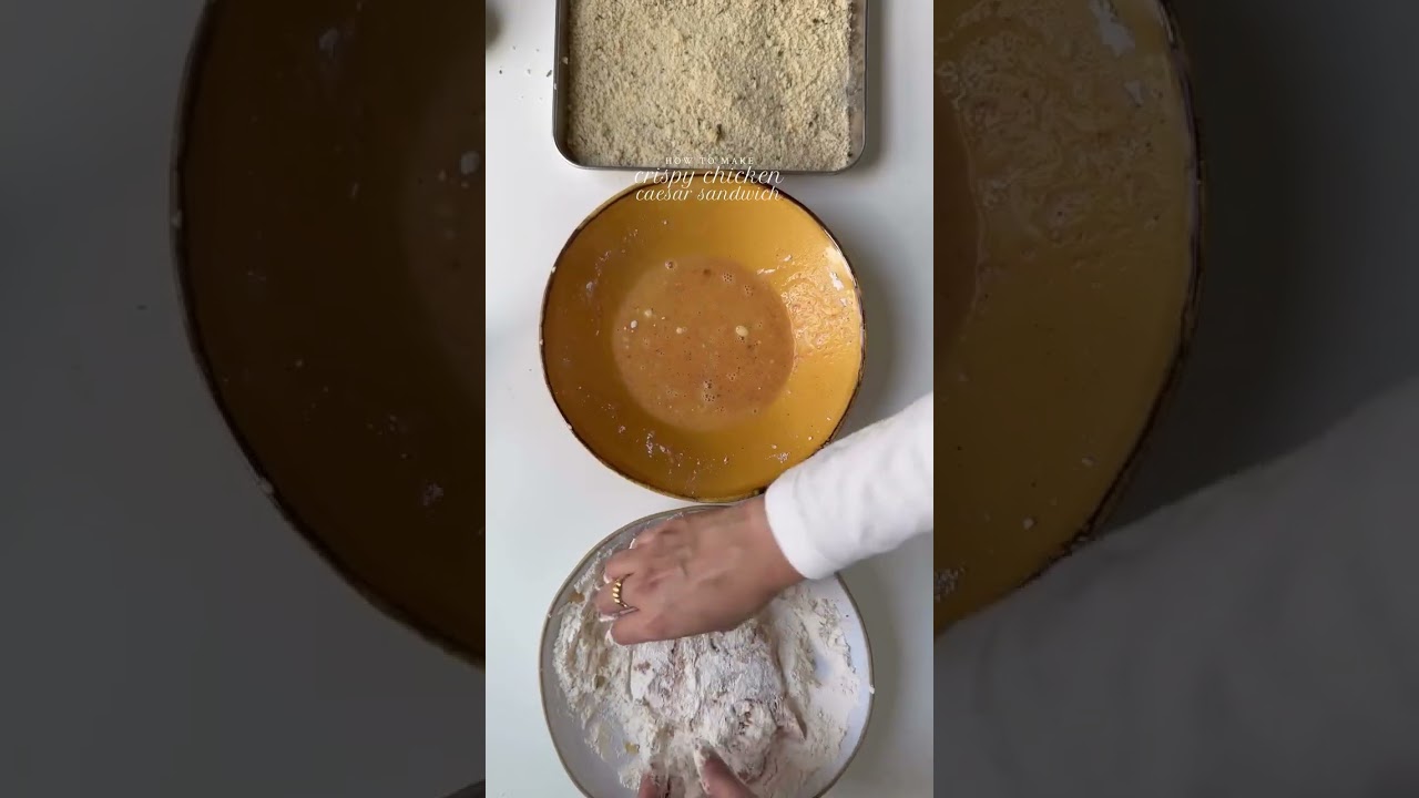 🔥 Crispy Chicken Caesar Sandwich 🥪One bite = instant addiction 🤤