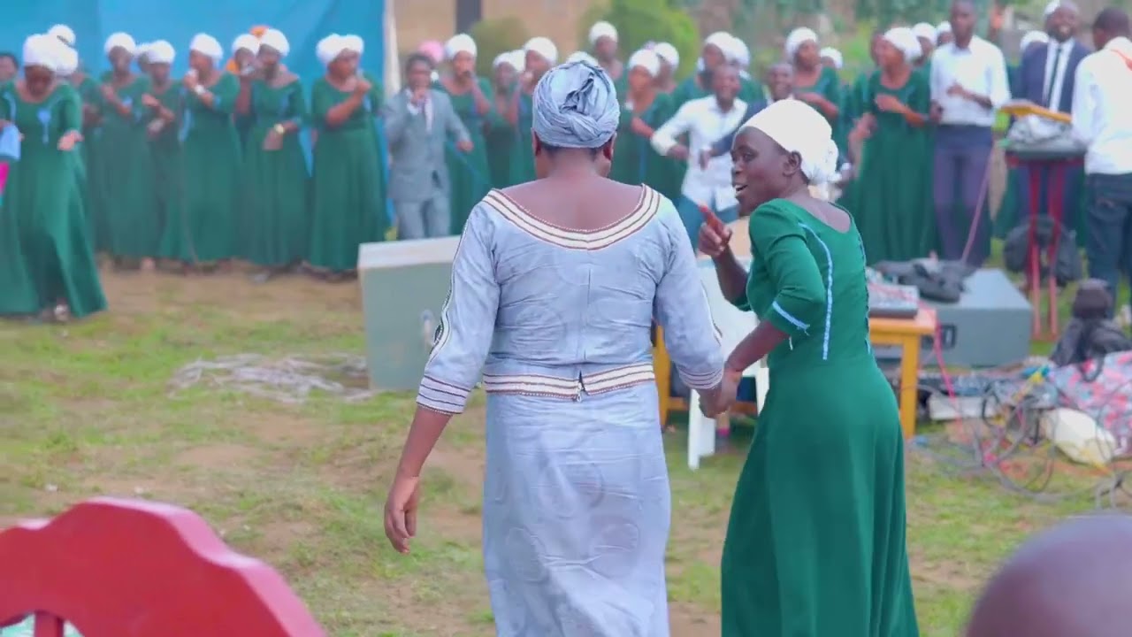 INTEGUZA CHOIR ADEPR KINIGI BAKOZE AGASHYA