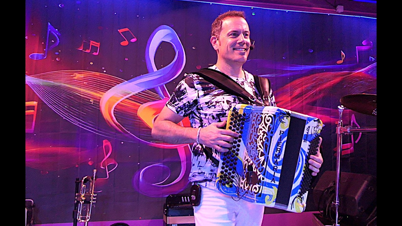 Ambiance années 70 avec l'Orchestre Jean-Marc DELORME au dancing 