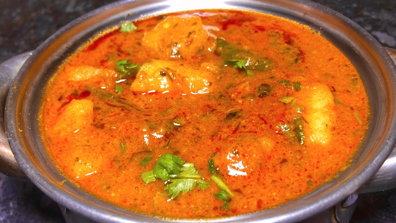 உருளை கிழங்கு குருமா சுவையாக இருக்க இதை சேருங்க/ urulai kilangu Kurma in tamil/ potato kurma recipe 
