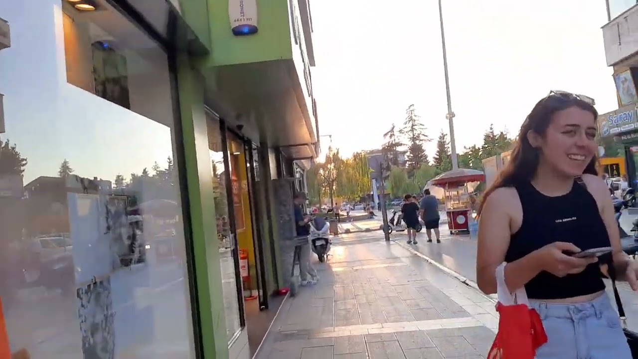 DÜZCE ÇARŞI VE ŞEHİR MERKEZİNDE  GEZİNTİ