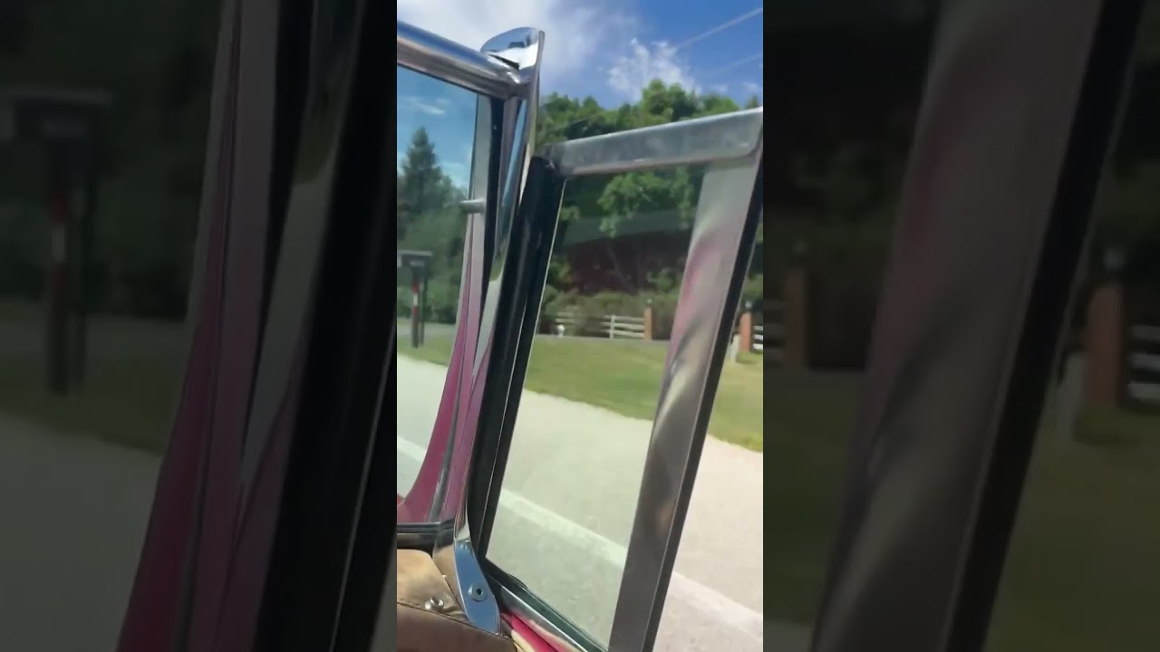 The Drive Experience 1962 Austin-Healey MK3000 Replica by Classic Roadsters, LTD.