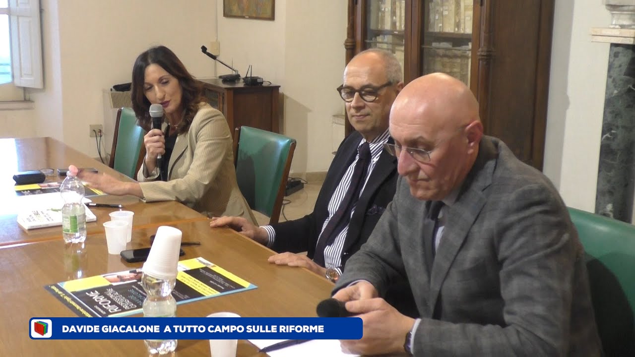 Davide Giacalone ad Ariano in un seminario su Riforme e Catasto: Irpinia terra a rischio