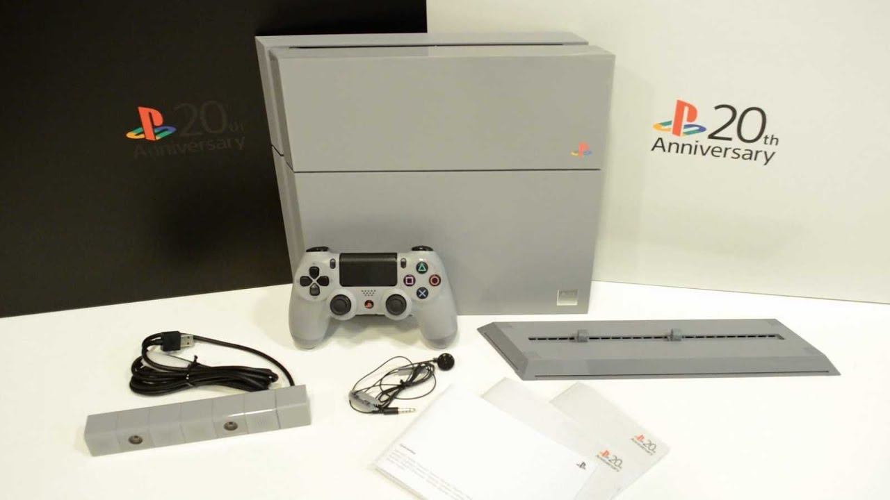 Unboxing PlayStation 4 - 20th Anniversary Edition console