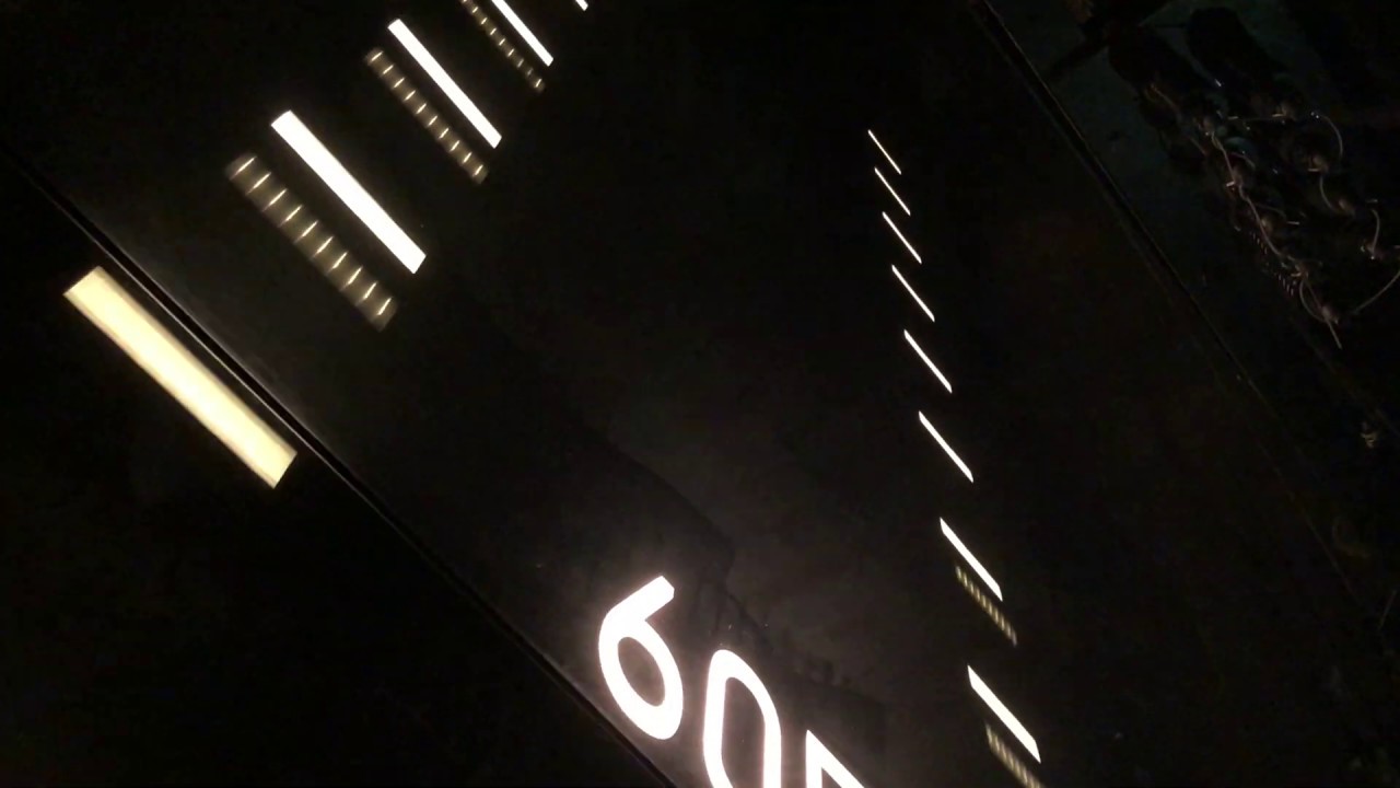 あべのハルカス展望台行きエレベーター 上り