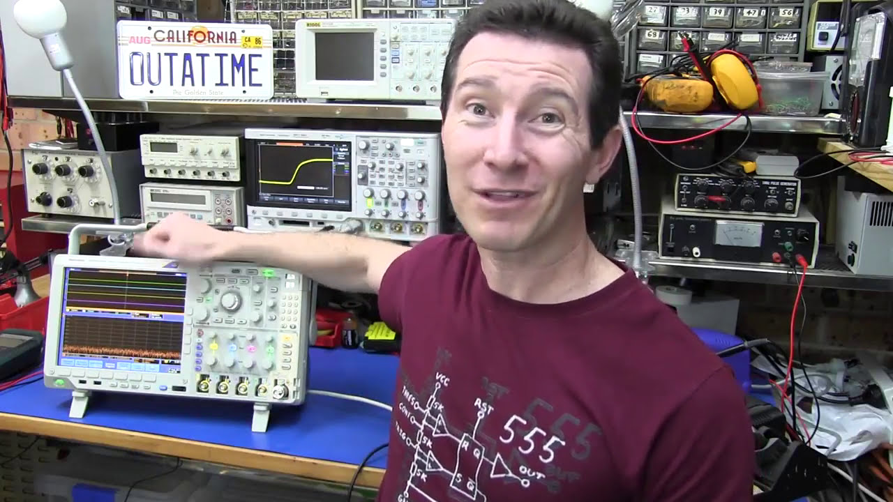 Review Máy hiện sóng Osciloscope Tektronix MDO4000