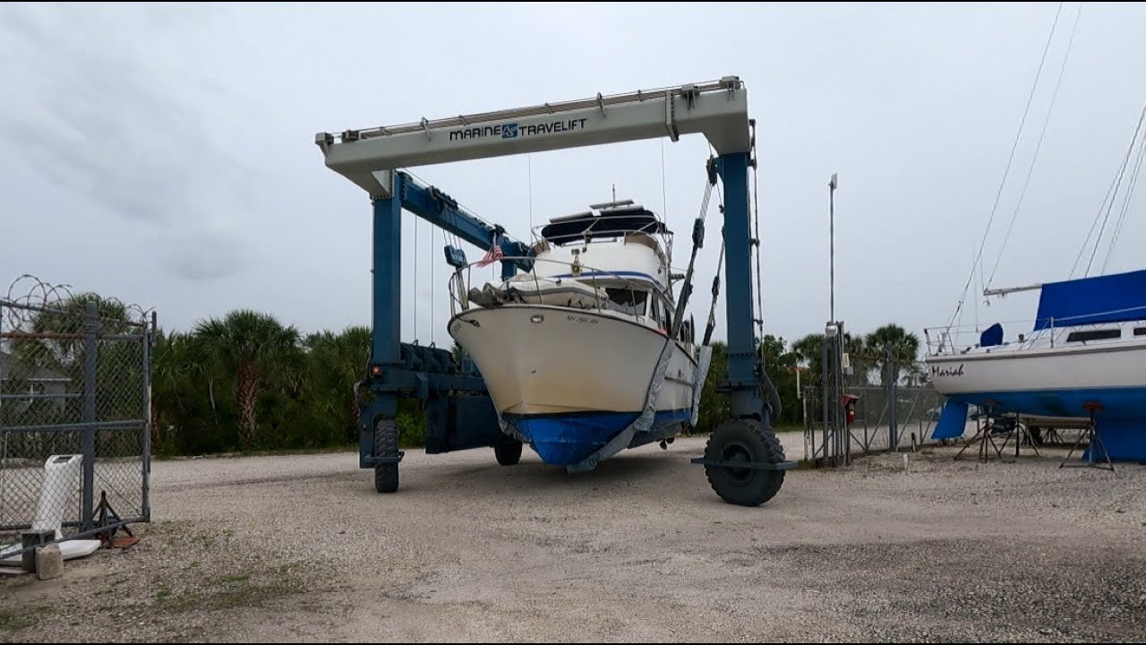 Загоняю траулер в сухой док