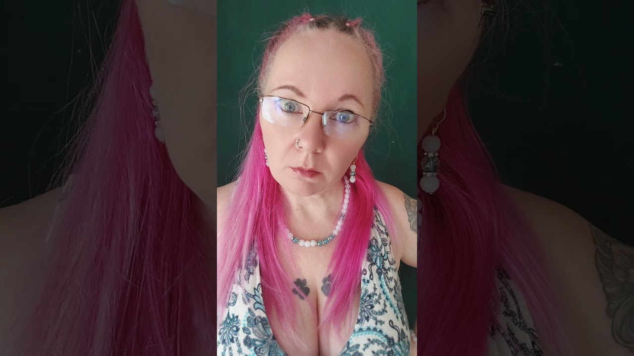 nicht spucken🤭🤭🤭