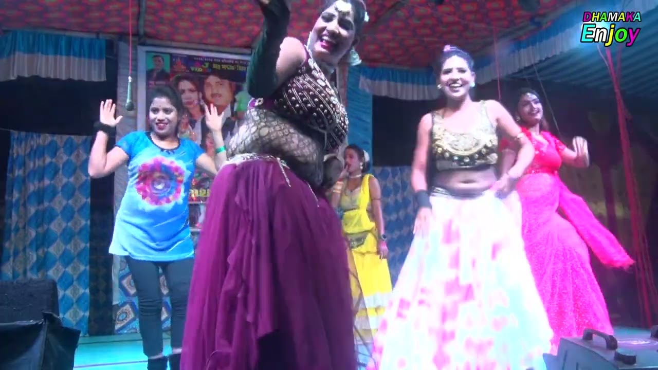 এক নজরে না দেখিলে বন্ধু । মিস প্রিয়াঙ্কা ও পাপিয়া