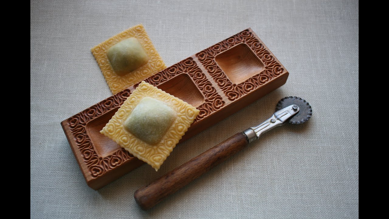 Tulip&aacute;n mint&aacute;s ravioli k&eacute;sz&iacute;t&eacute;se Faramek mint&aacute;z&oacute;f&aacute;val